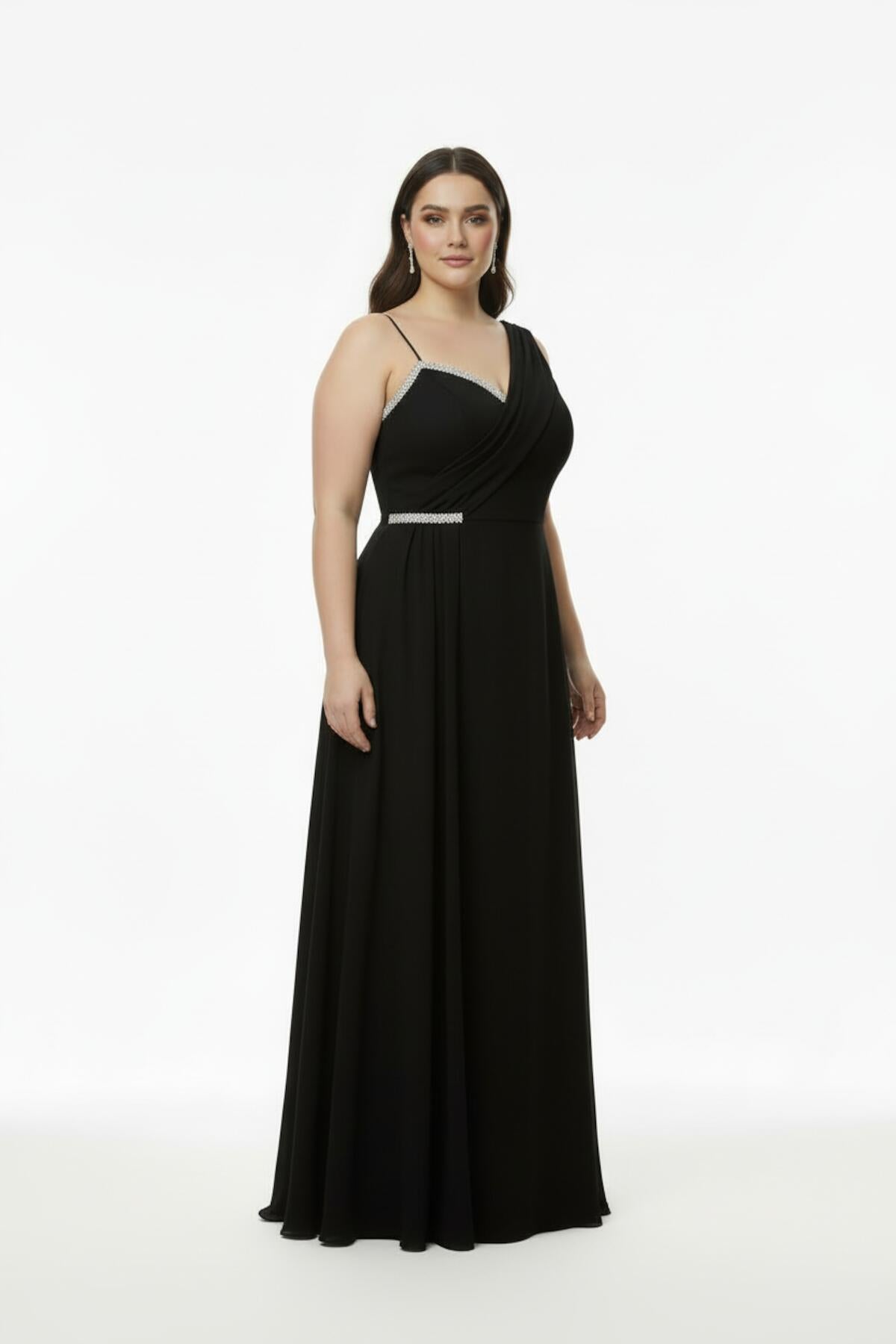 Plus - Size Sleeveless Long Evening Dress — Black