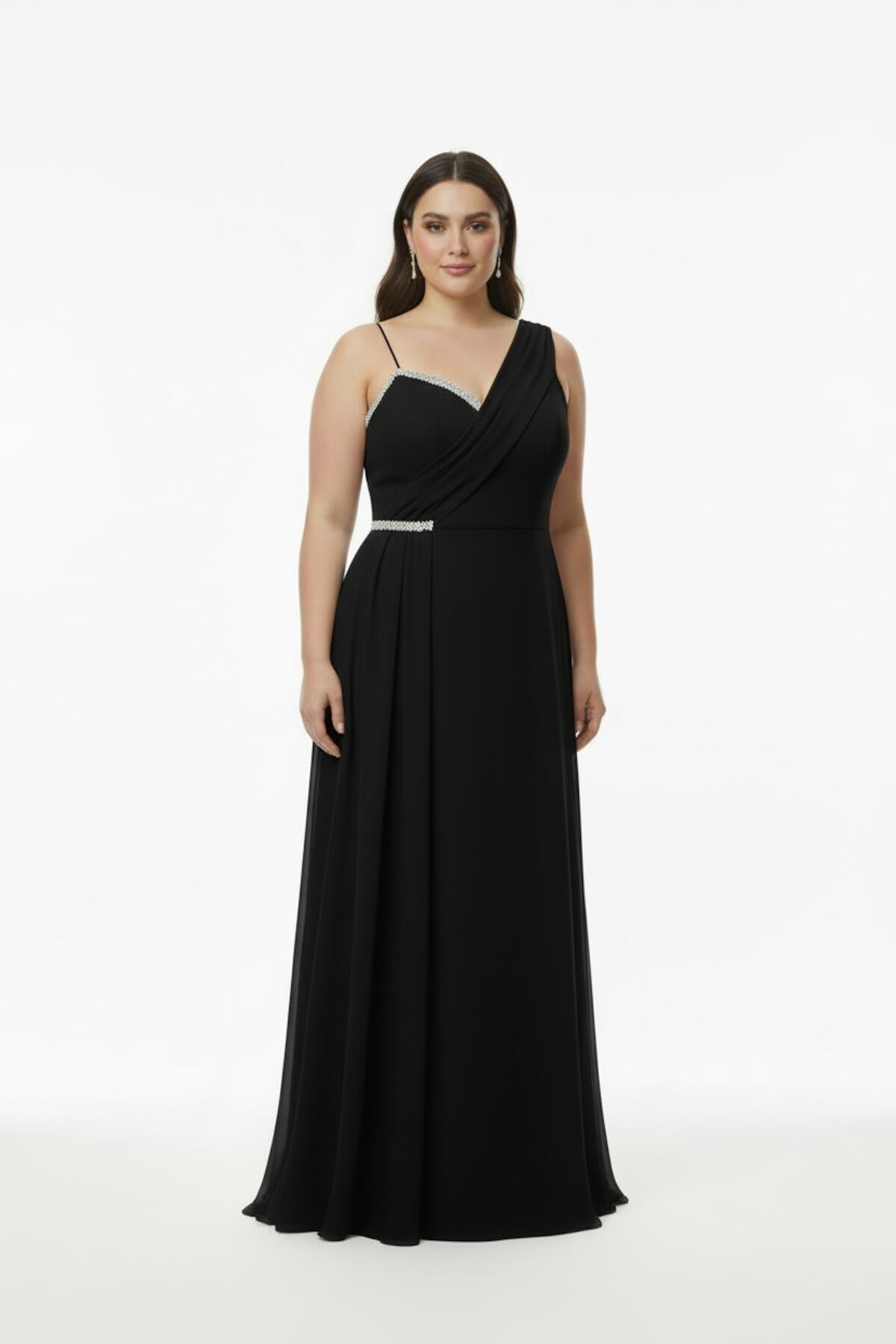 Plus - Size Sleeveless Long Evening Dress — Black