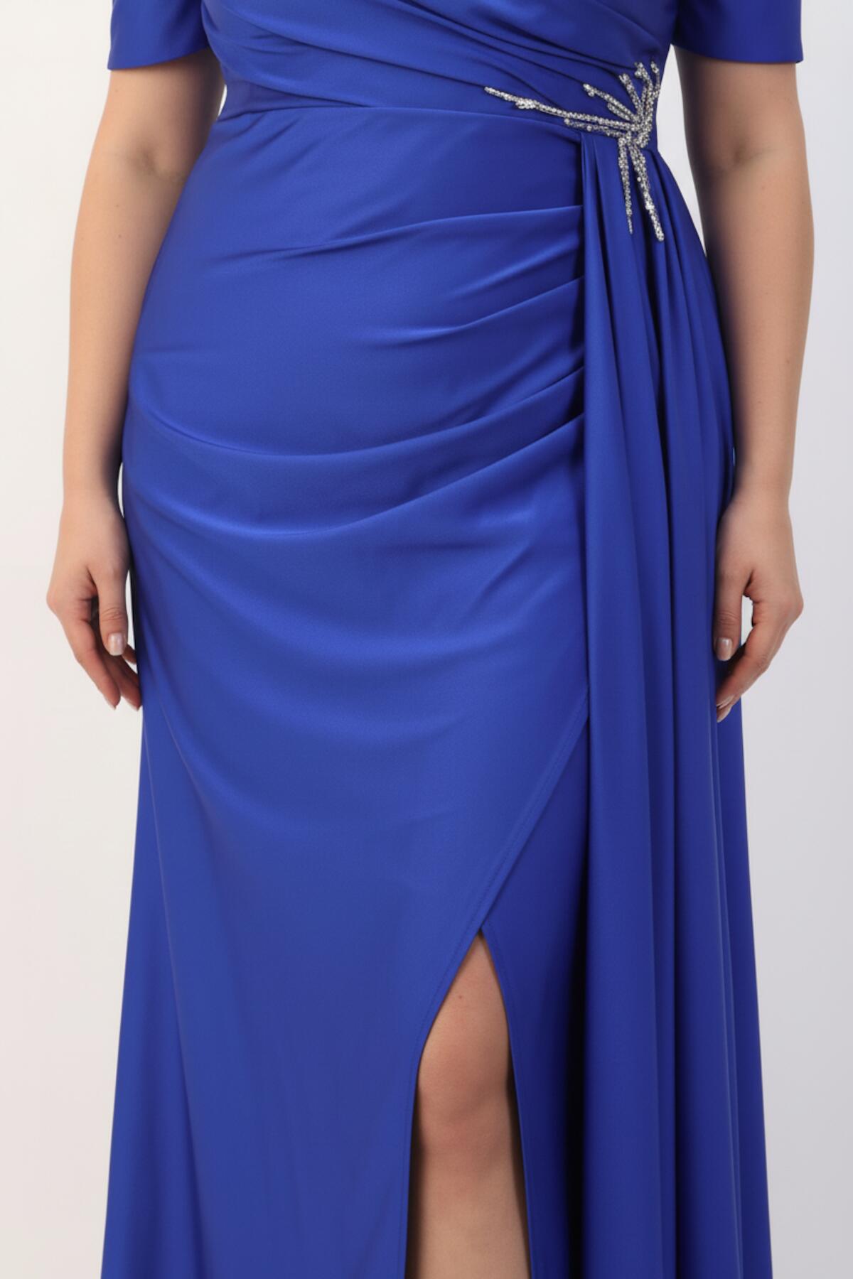 Großes Abendkleid mit Taillendetail, kurzen Ärmeln – Indigo
