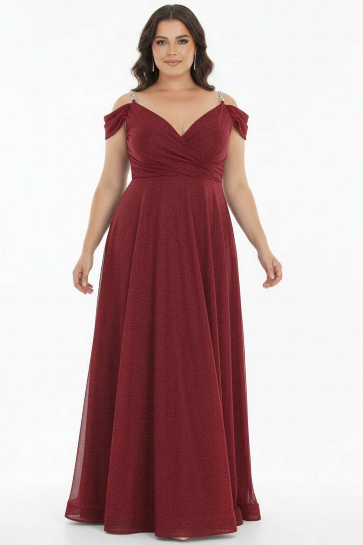 Plus - Size Pleated Long Evening Dress With Chain Straps — Burgundy