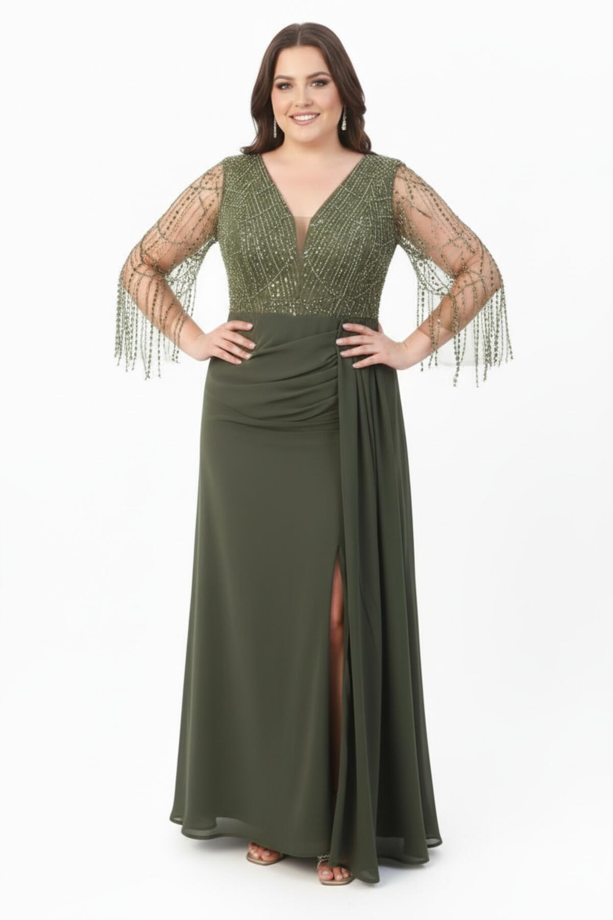 Khakifarbenes Chiffonkleid in großen Größen mit Pailletten- und Perlenstickerei