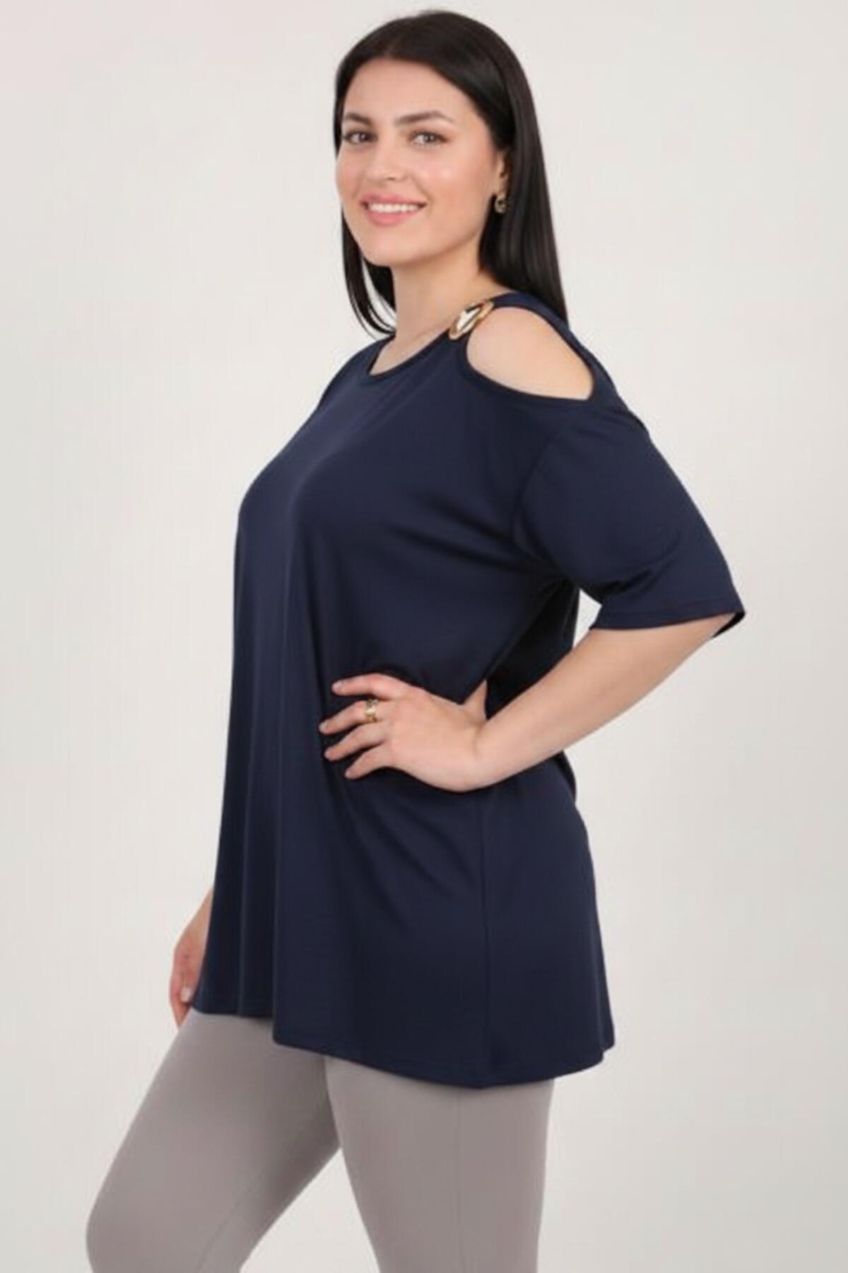 Buckle - Detail Blouse — Navy (Plus Size)