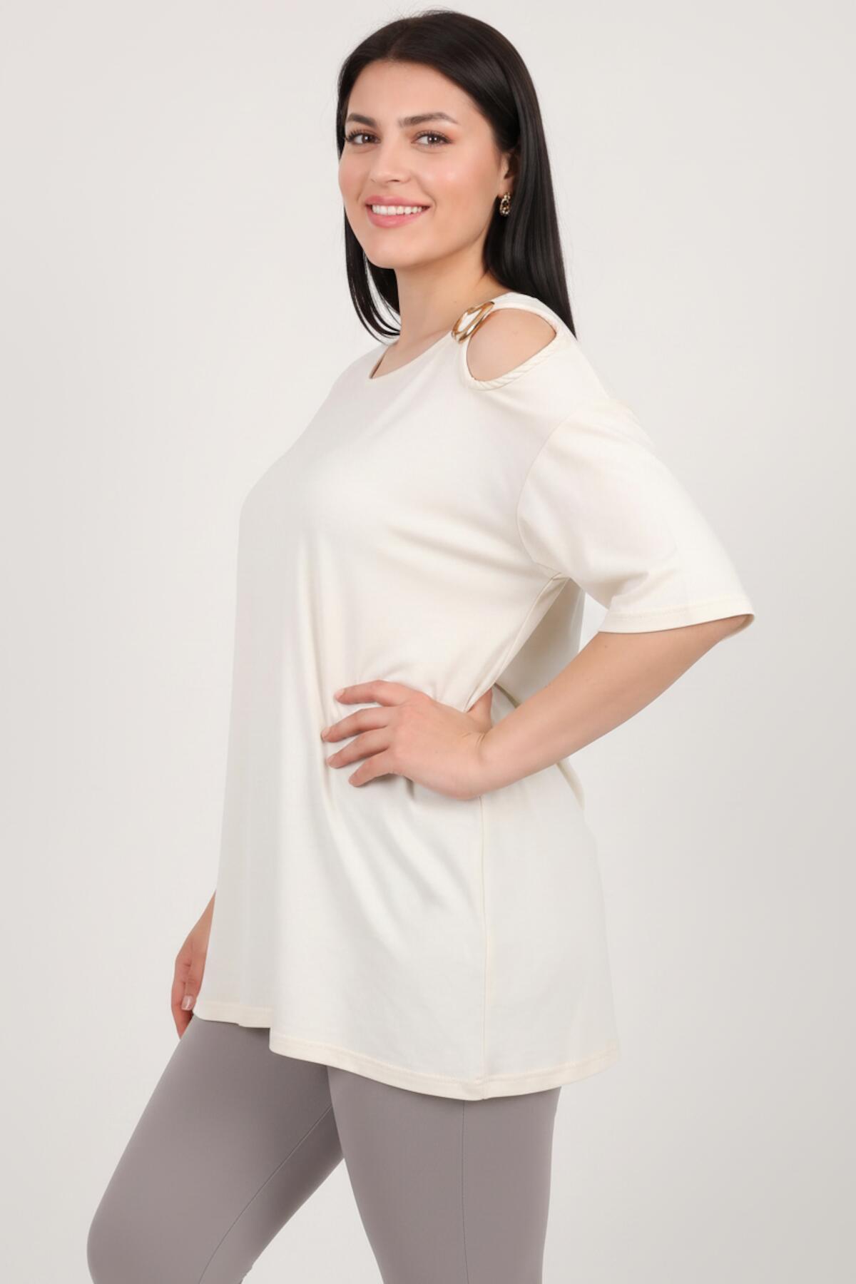 Off-White Bluse mit Schnallendetail – Große Größen