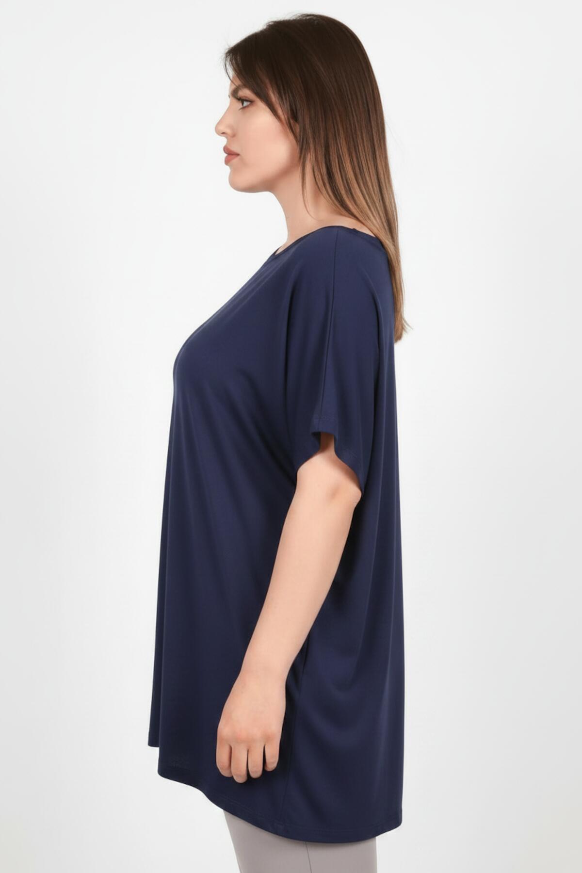 Plus - Size Dropped - Shoulder Oversized Blouse — Navy