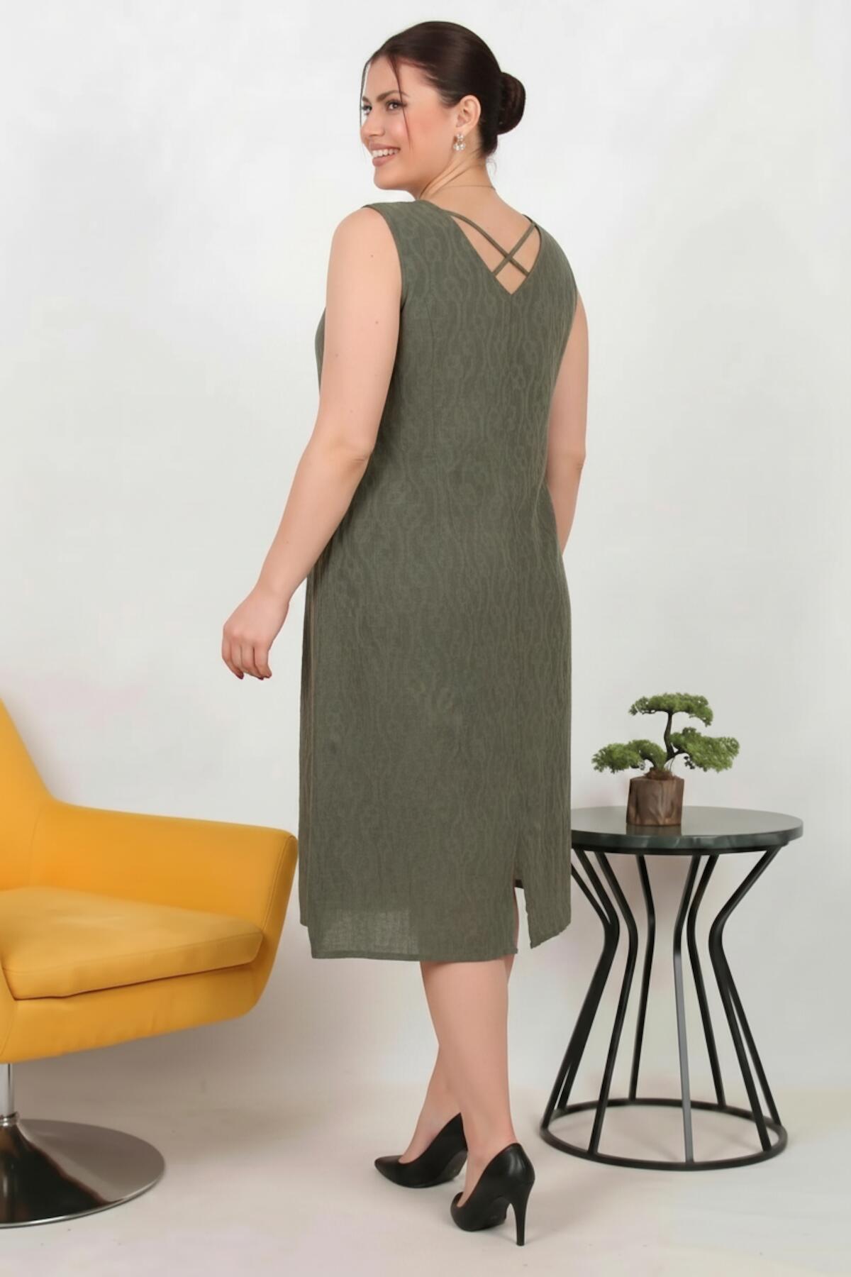 Plus - Size Viscose Dress With Cross - Back Detail — Khaki