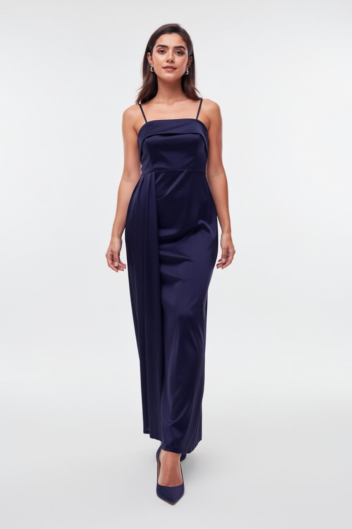 Plissiertes ärmelloses langes Abendkleid – Marineblau
