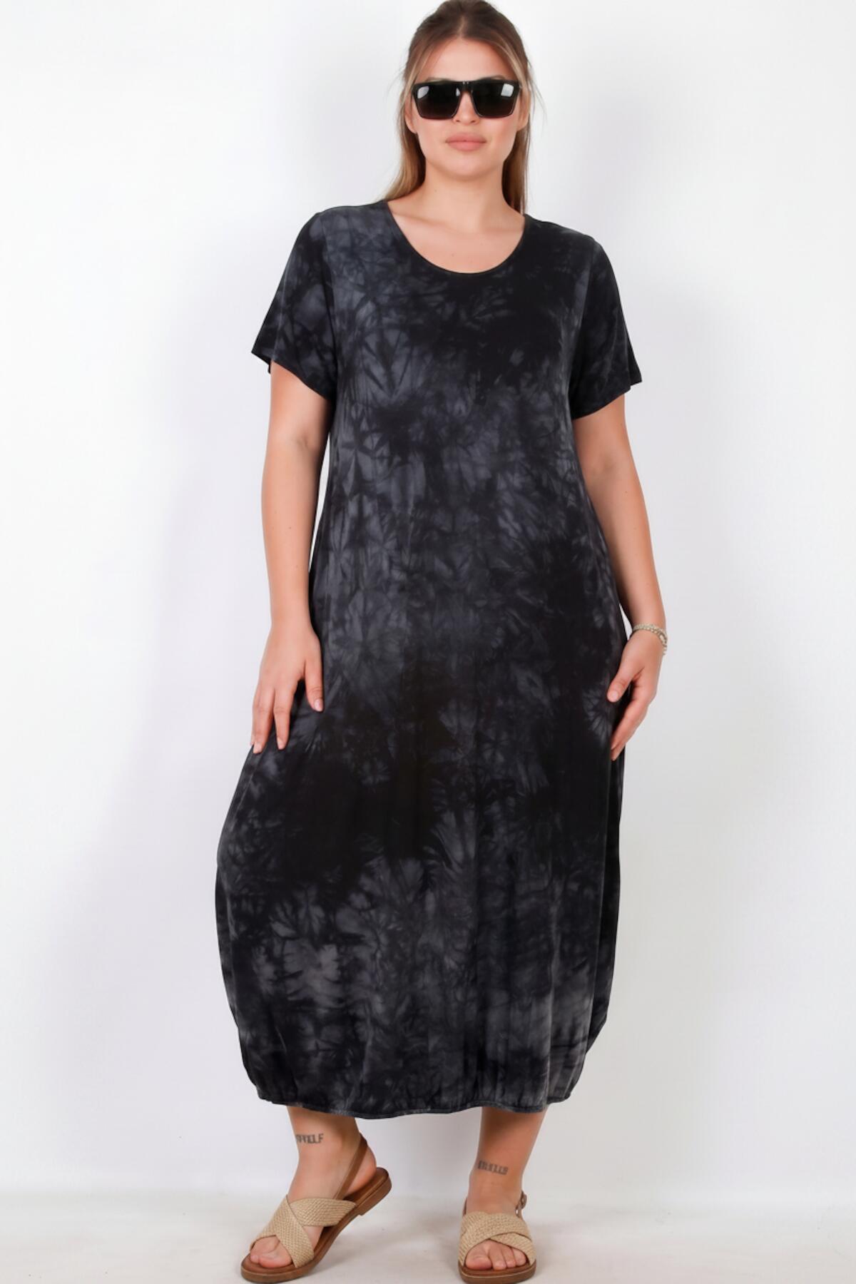 Kurzärmeliges Plus-Size-Kleid mit Druckknopfsaum – Schwarz