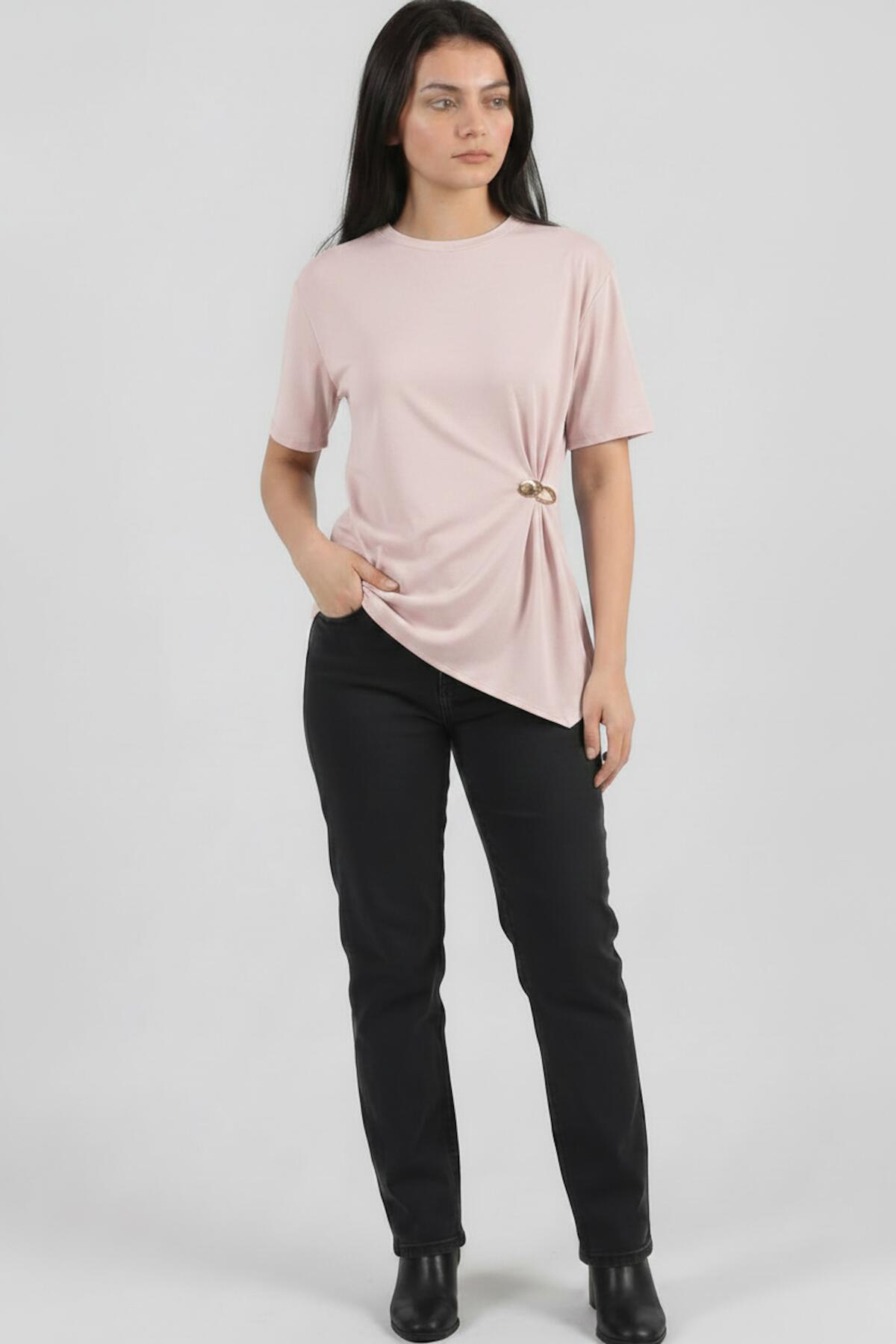 Bluse mit Accessoire-Detail – Pink