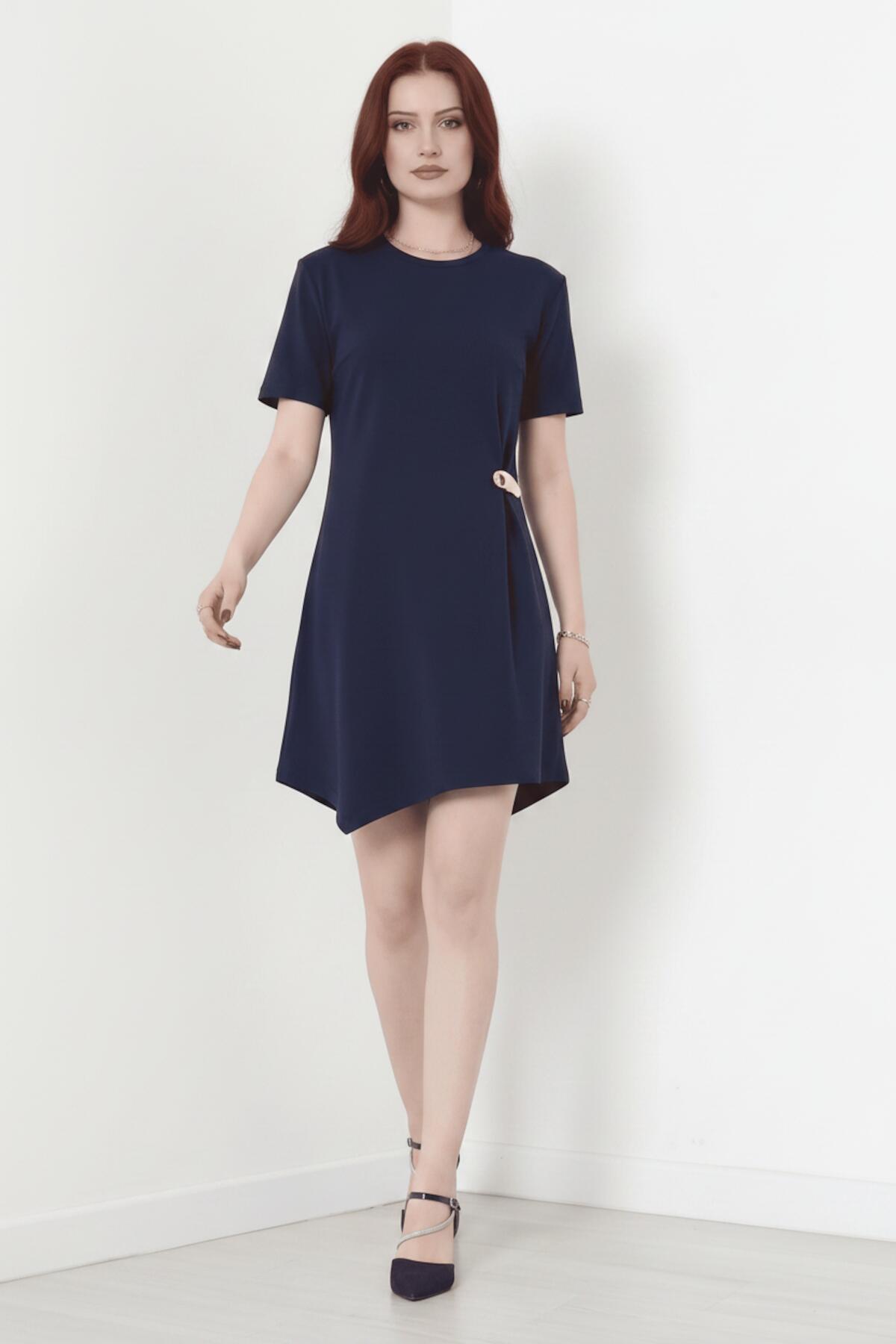 Accessory - Detailliertes kurzärmeliges Kleid - Navy