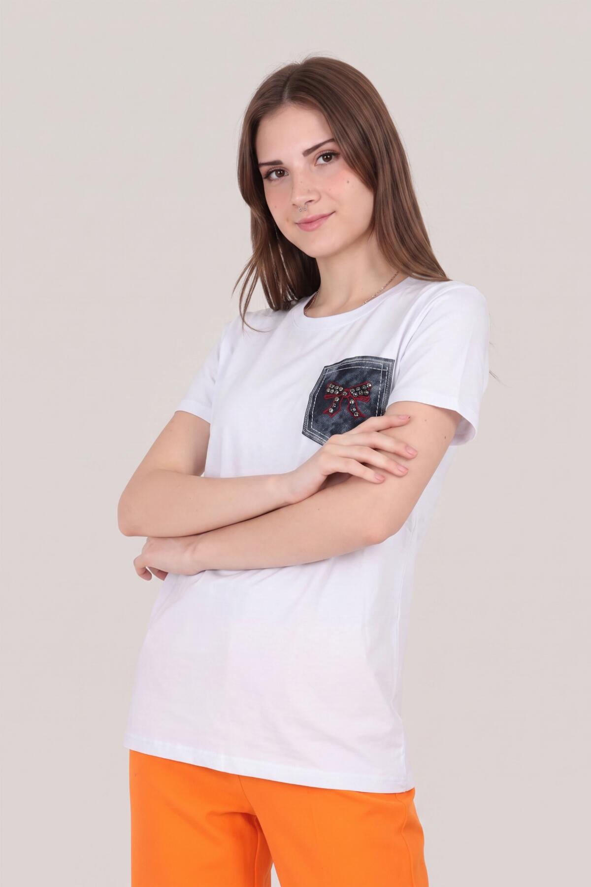 Crew - Neck T - Shirt With Embroidered Denim Pocket — White