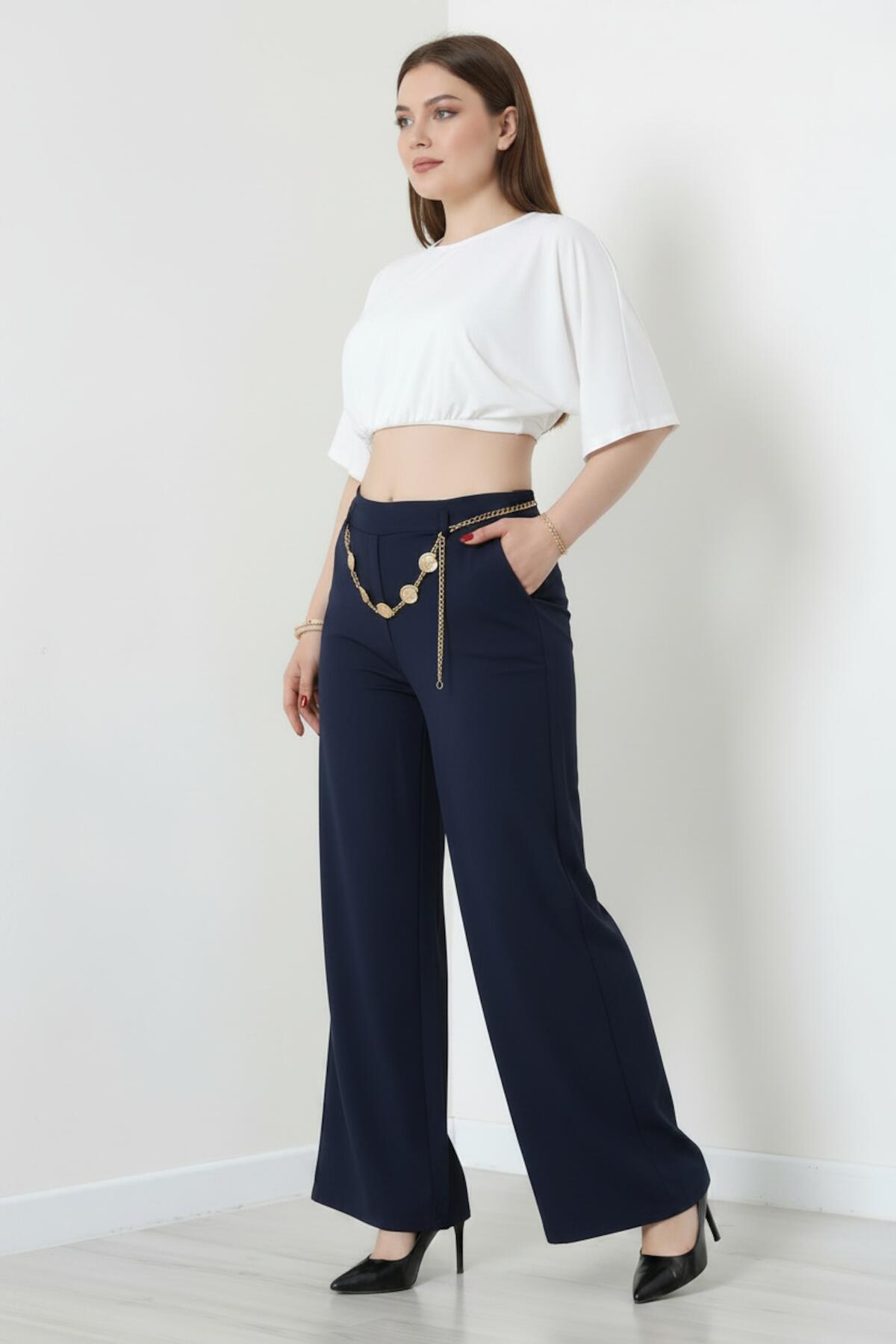 Belt - Detail Wide - Leg Trousers — Navy