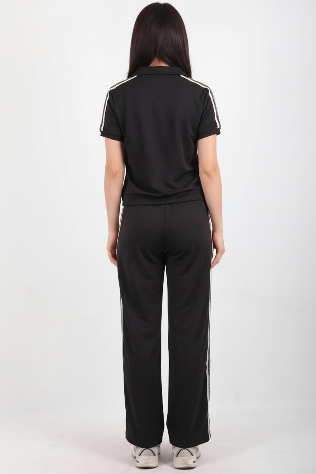 Half‑Zip Set With Side Stripe — Charcoal