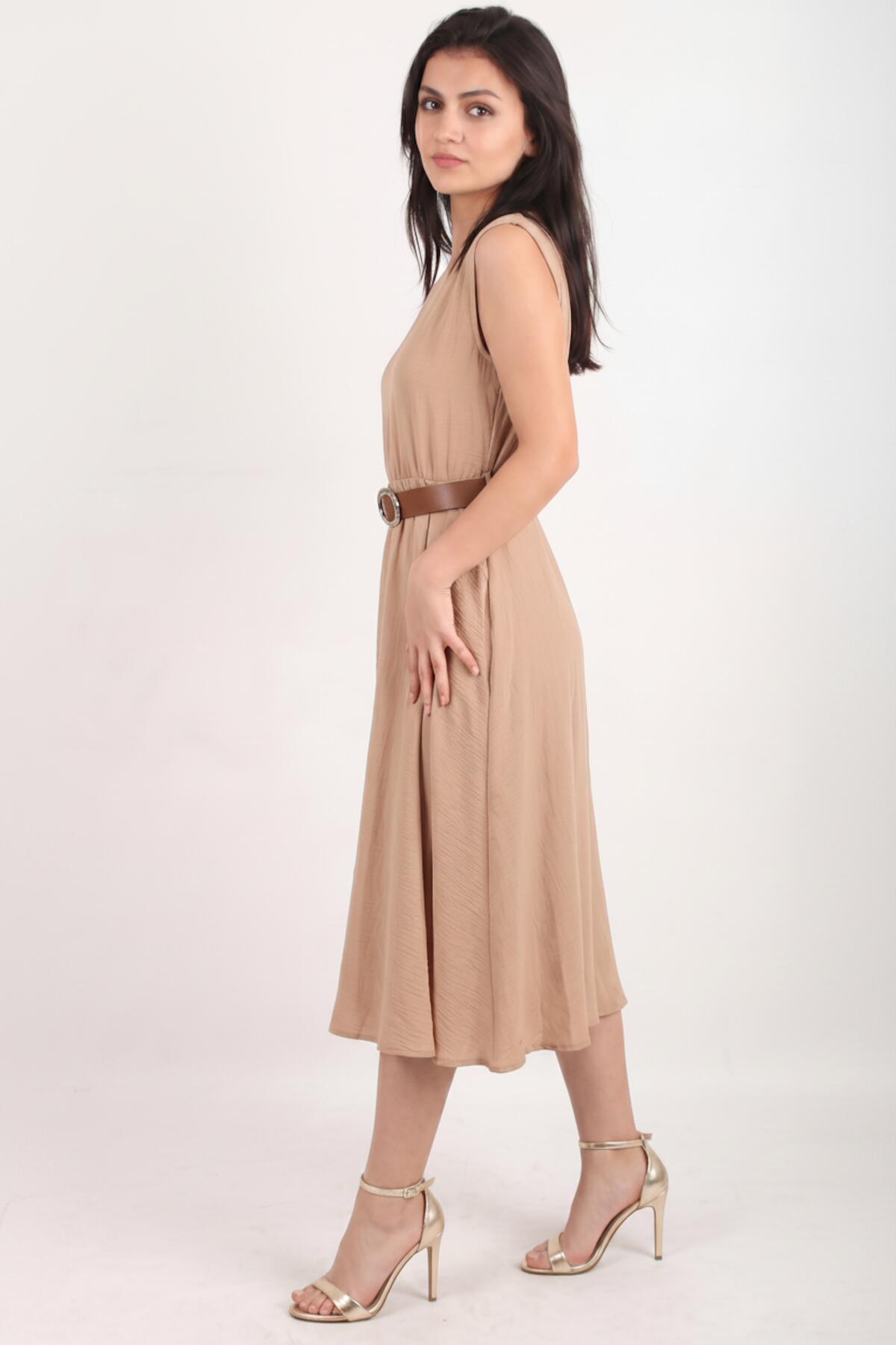 Padded - Shoulder Dress With Slim Elastic Waist — Beige
