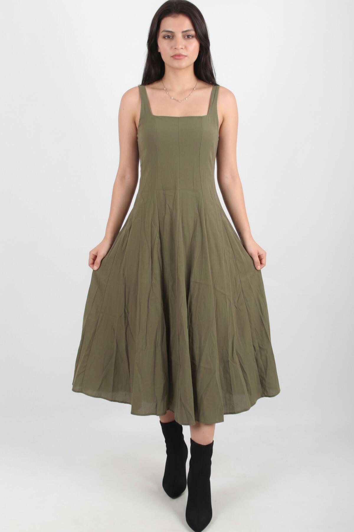Modal-Kleid mit eckigem Ausschnitt — Khaki