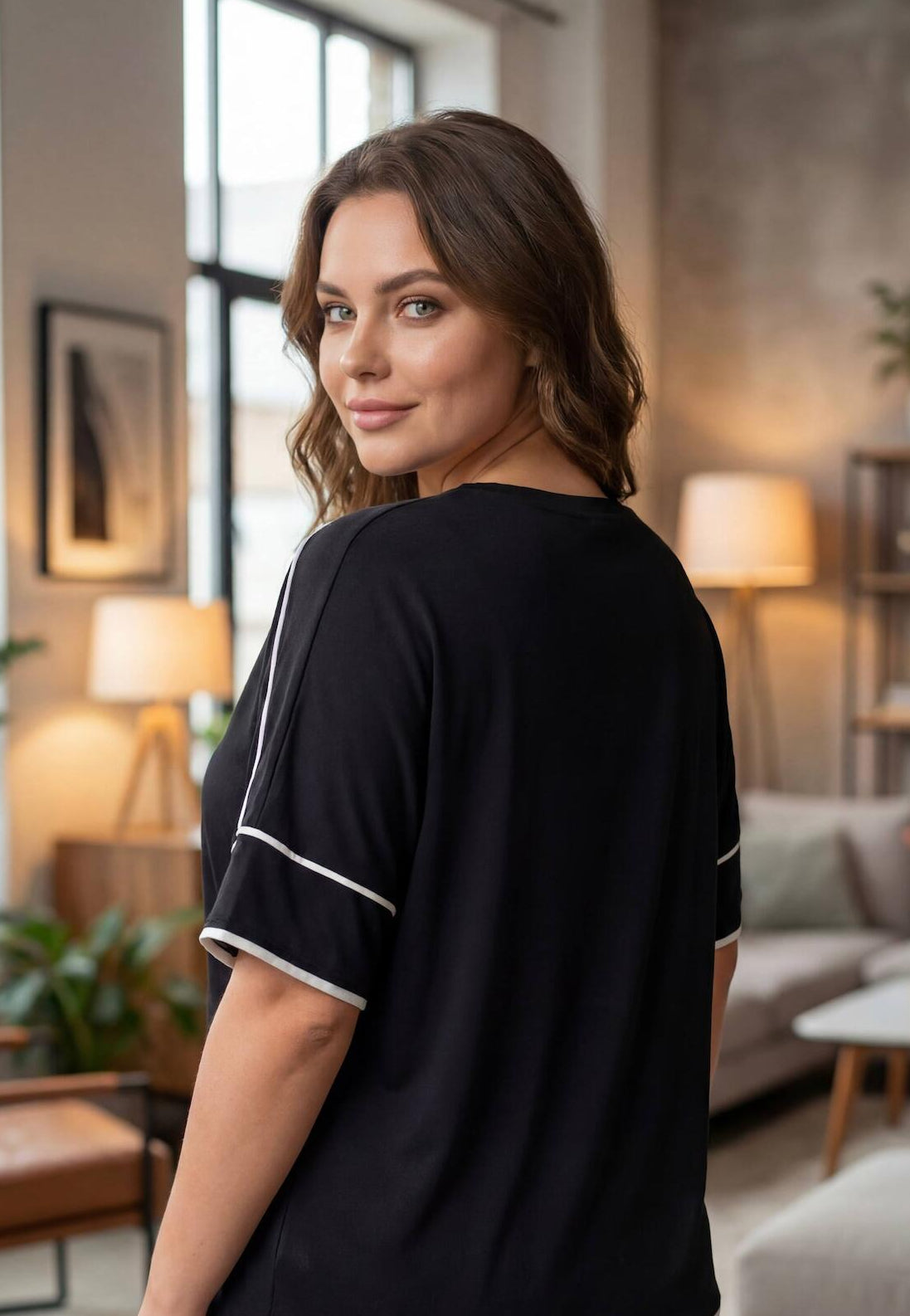 Grote Maten Jersey Top Met Streepdetails — Zwart