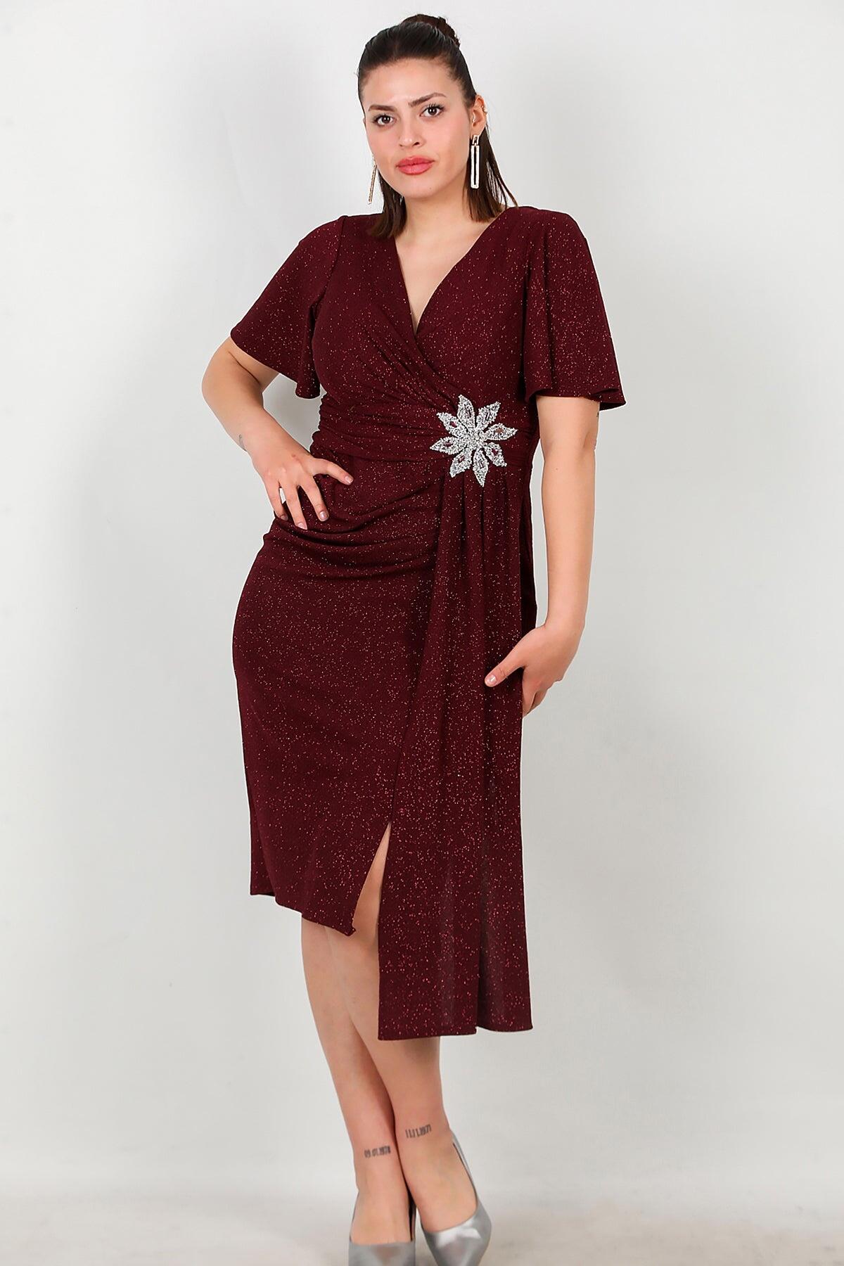 Grote maten midi-jurk met taille met bloemsteentjes — bordeauxrood
