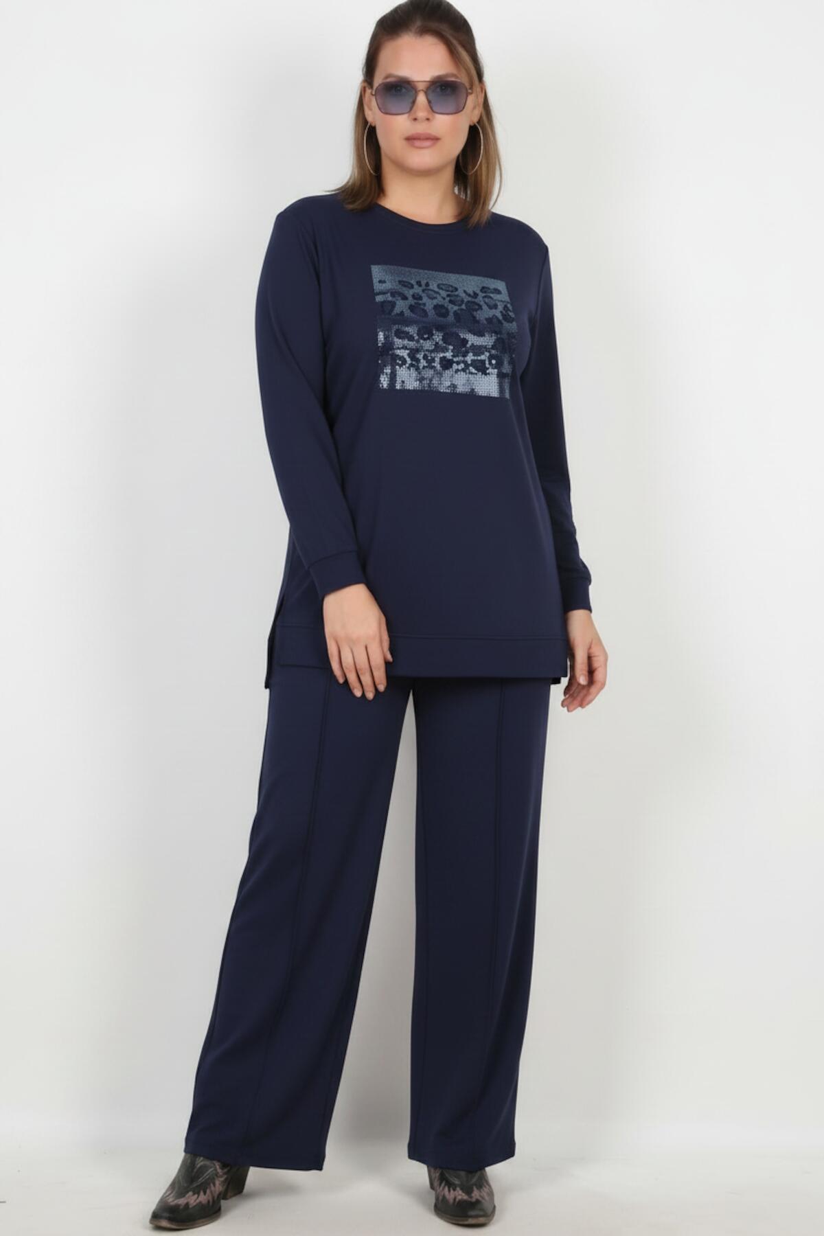 Plus-Size Set Met Lange Mouwen En Steenversiering — Marineblauw