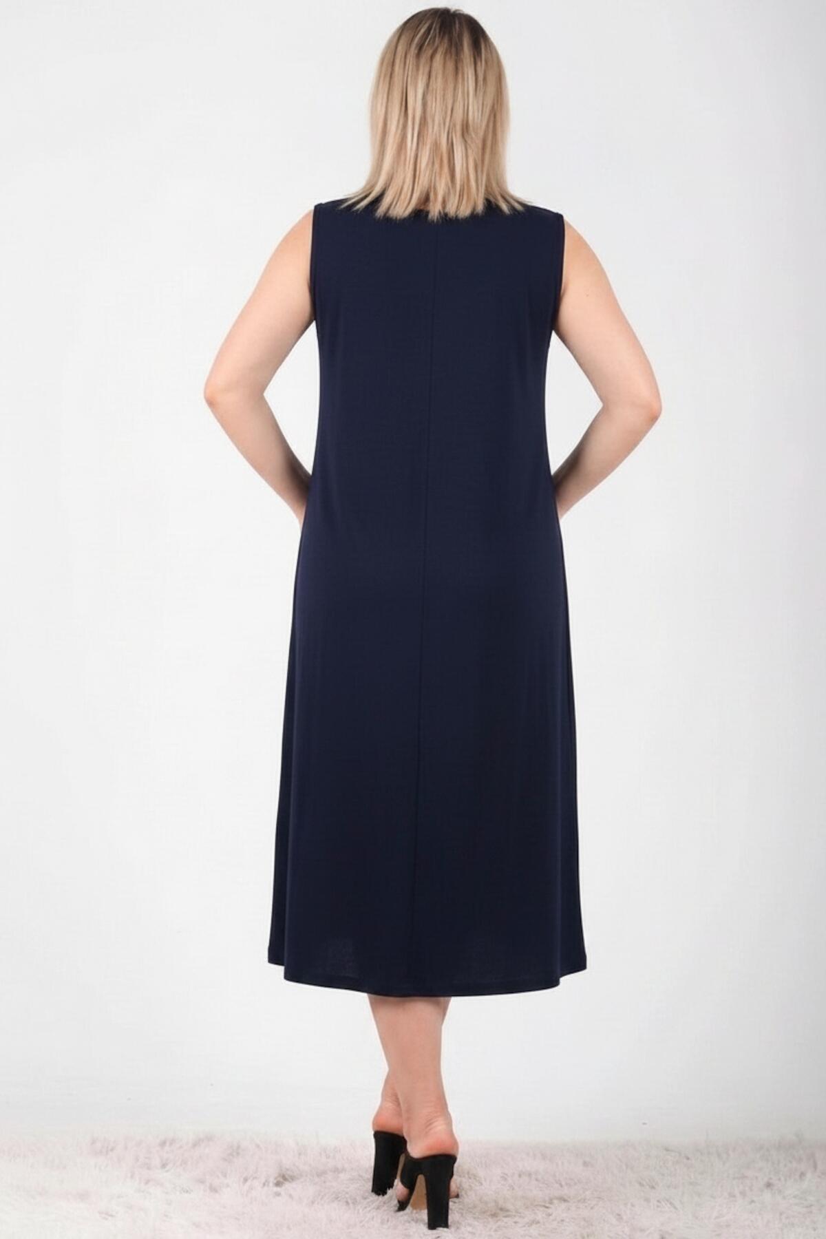 Grote Maat Mouwloze Jurk met Ronde Hals — Marineblauw