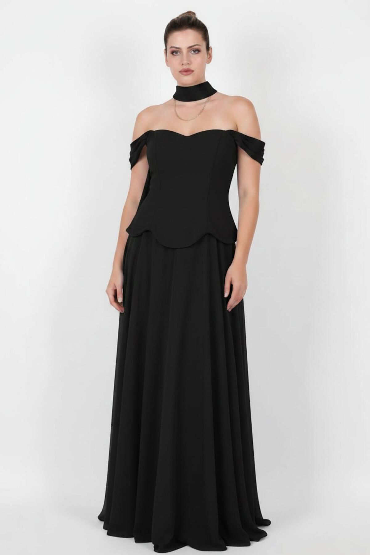 Plus - Size Crepe Evening Dress With Tulle Skirt And Shawl — Black