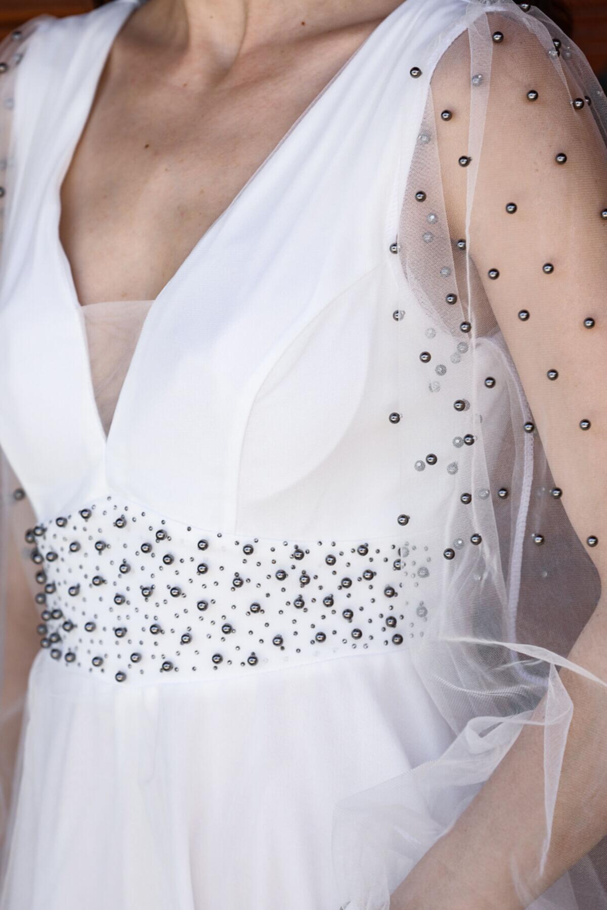 Off - White Long Tulle Evening Dress
